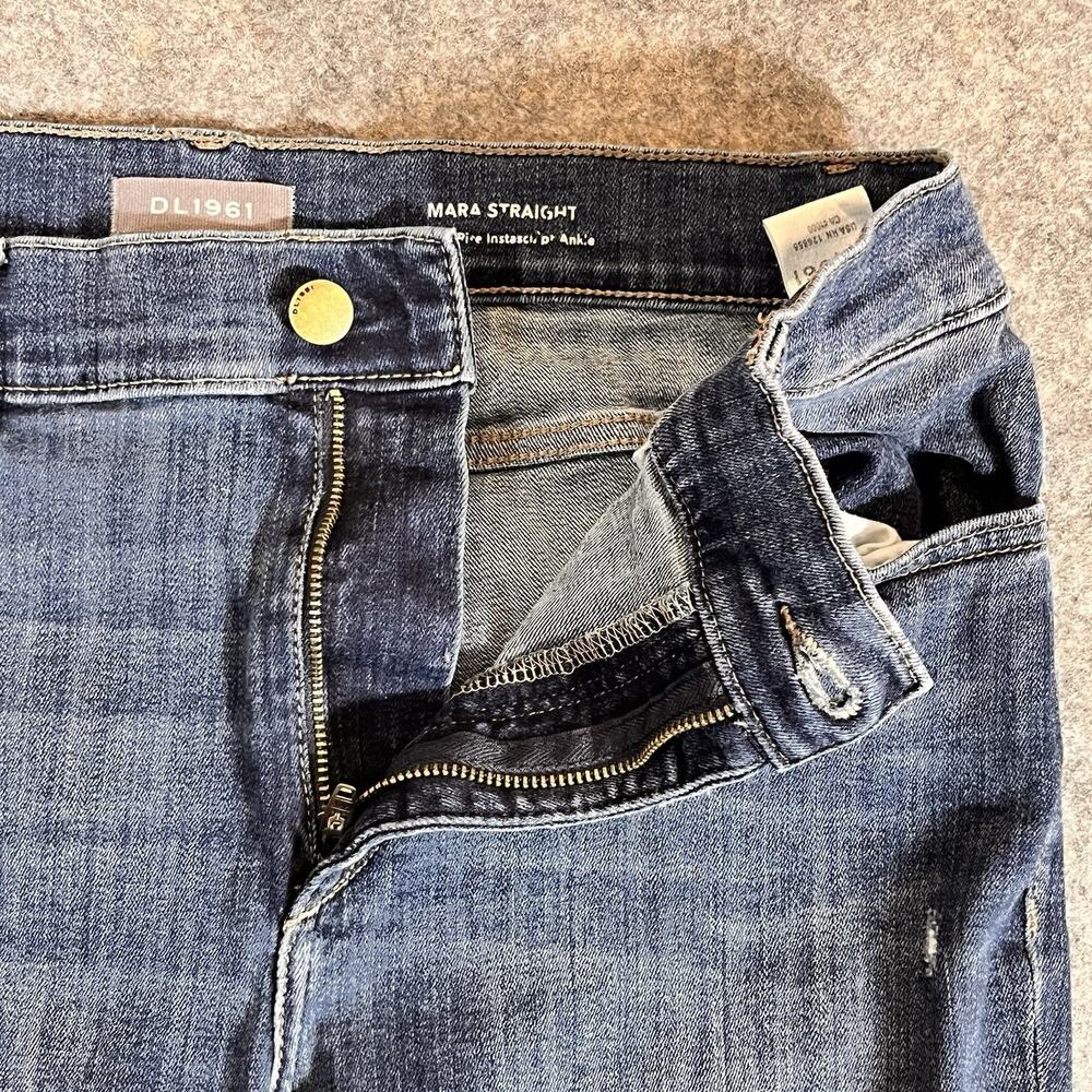 DL1961 Women’s Mara‎ Ankle Jeans-Mid Rise-Instasculpt Straight-Size 31 - Picture 4 of 14